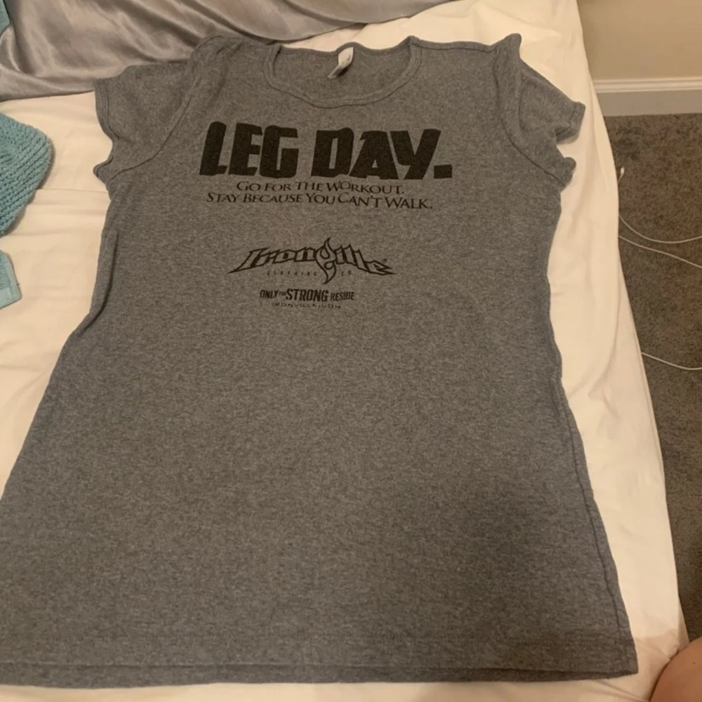 Short sleeved workout T-shirt